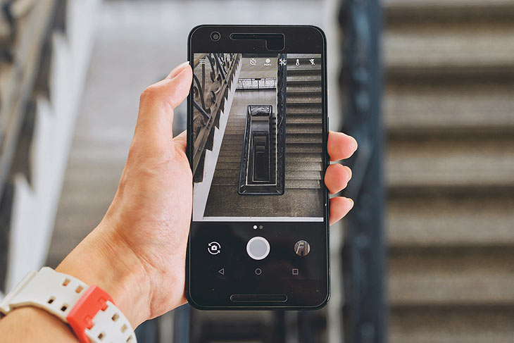 Quelle: unsplash.com Jonas Lee https://unsplash.com/photos/wYVfGtbhNSE